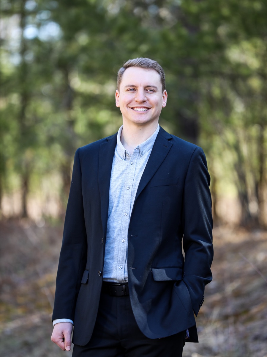 Dr. Lucas Emmerich